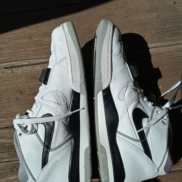Nike Air Force II Barkley / Size 11.5 307718-101.